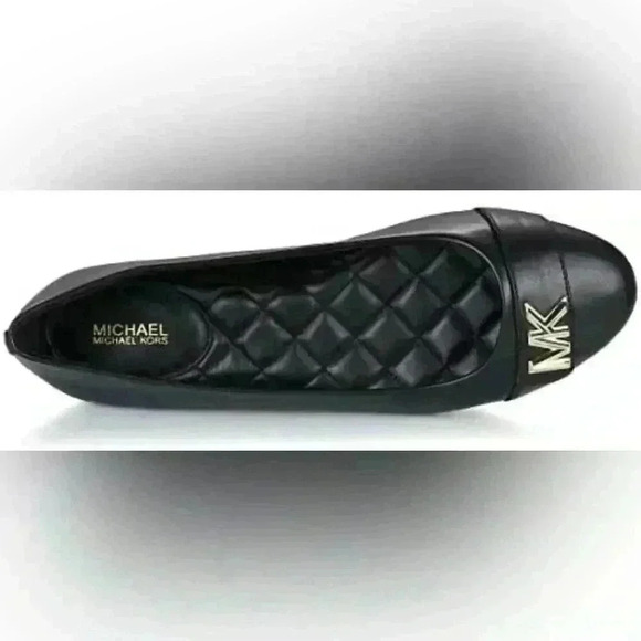 Michael Kors Brand new with box Jilly Ballet size 6 - Picture 7 of 14